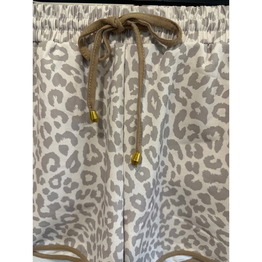 Jess Lea Leopard Print Lounge Shorts Grey White Small casual beach summer - Picture 3 of 7